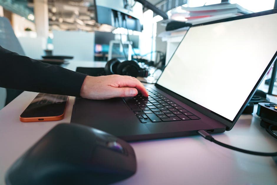 Responsable técnico (CTO, lead developer o IT manager) en una gestoría o pyme co