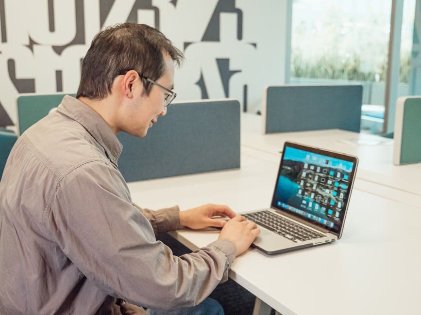 Responsable técnico (CTO, lead developer o IT manager) en una gestoría o pyme co